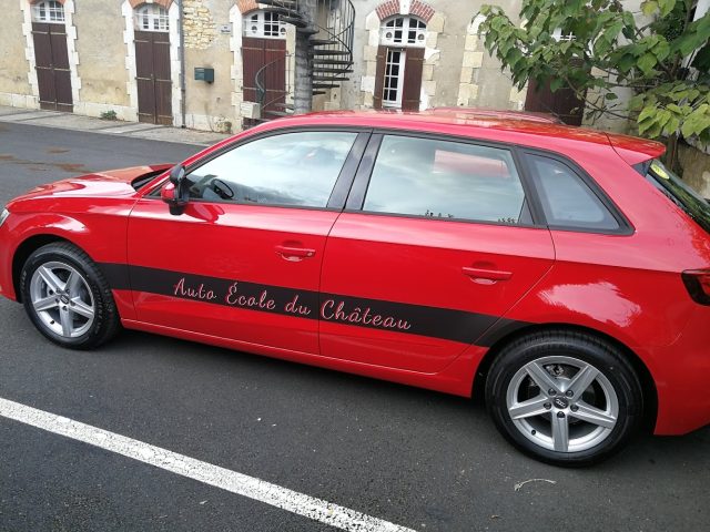 Auto-école du chateau - Civray - +33 5 49 87 03 53