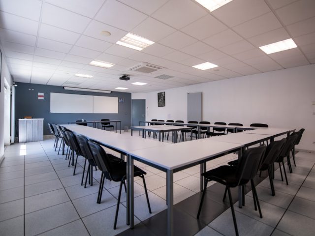 CFM Bouriette - Tarbes - +33 5 62 34 07 89
