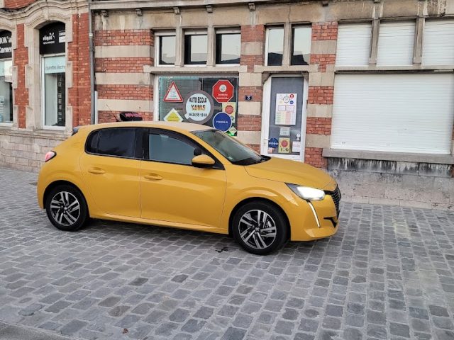 Yanis auto école - Comines - +33 6 24 55 18 62
