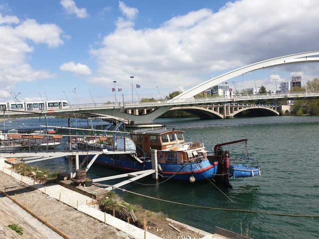 Besançon Permis Bateau - Bateau Ecole Audinet - Partenaire Territoire Pêche - École-Valentin - +33 6 72 32 54 02