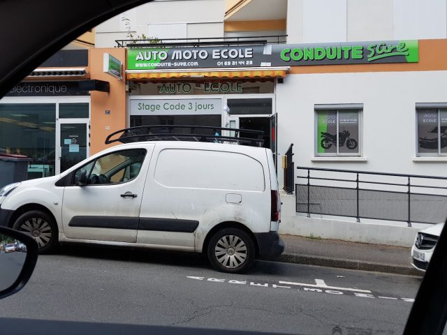 Conduite Sûre - Palaiseau - +33 1 69 31 44 28