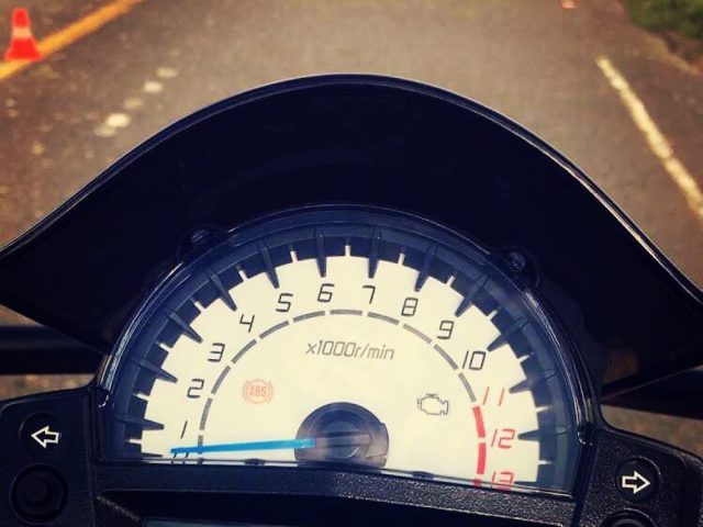 Centre de Formation Moto Victor - Croixrault - +33 3 22 89 14 93