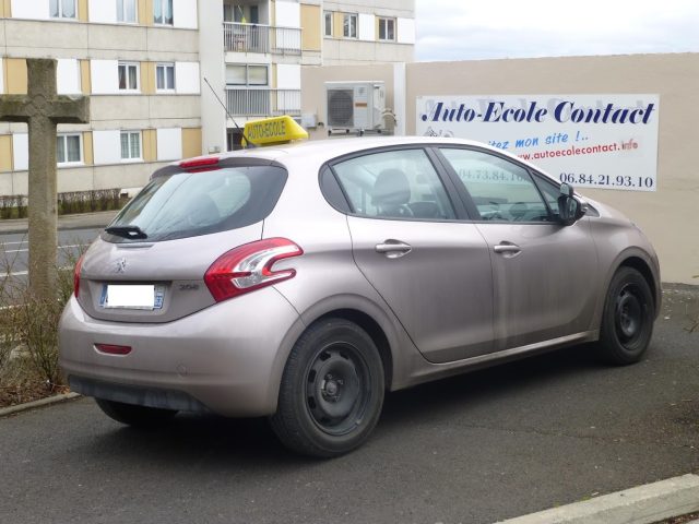 Auto école Contact - Le Cendre - +33 4 73 84 16 74