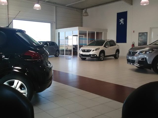 PEUGEOT - AC CAR'S - Saint-Quentin-la-Motte-Croix-au-Bailly - +33 3 22 61 31 04