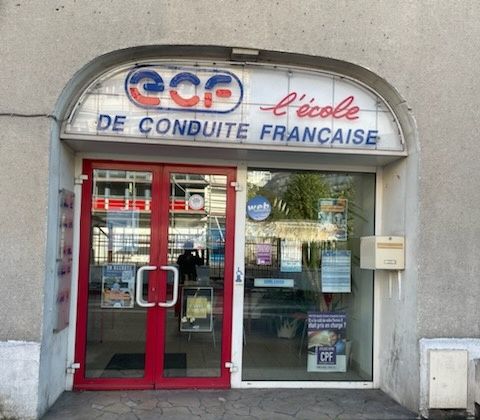 Auto-école ECF CHATELLERAULT - Châtellerault - +33 5 49 08 93 52