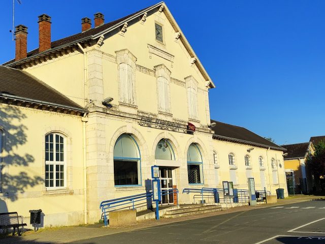 Argenton-sur-Creuse - Argenton-sur-Creuse -