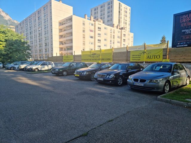 Le Garage Automobile - Le Pont-de-Claix - +33 4 76 72 52 04