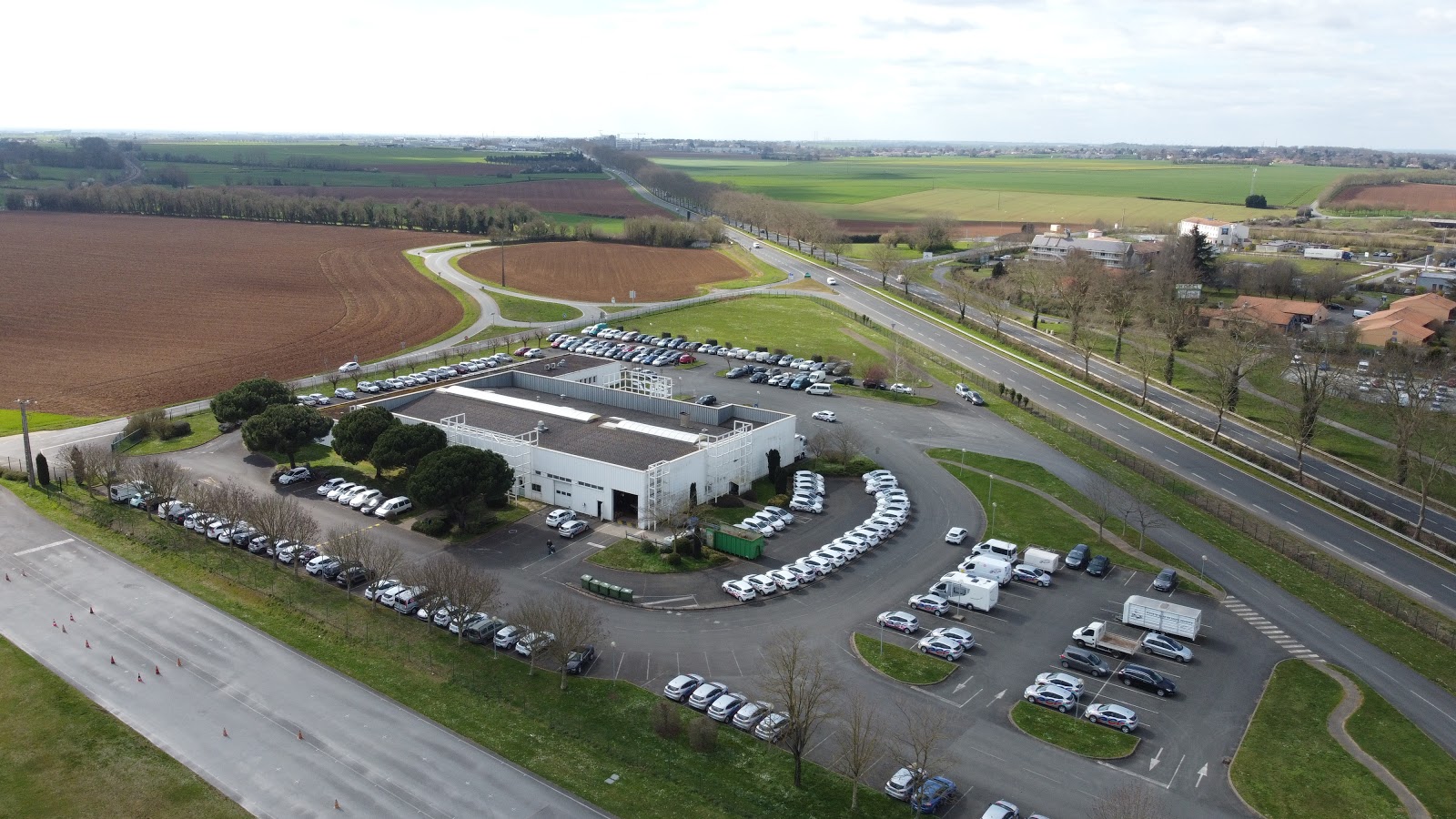 Centre de Formation Professionnelle ECF LA CRECHE