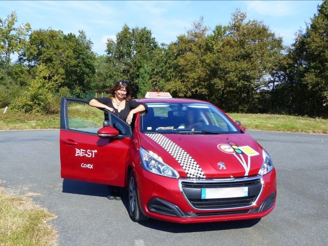 AUTO MOTO ECOLE BEST - Coëx - +33 2 51 54 63 56