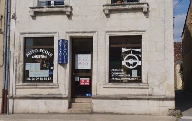 Auto-École Christine - Nogent-le-Rotrou - +33 6 09 86 88 17