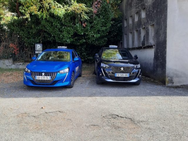 Altitude Auto-Ecole - Le Bourg-d'Oisans - +33 4 58 19 00 24
