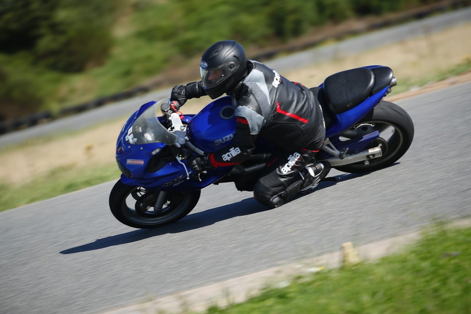 Aesr moto