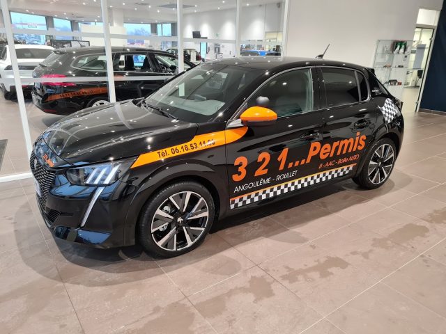Auto-école 3,2,1 PERMIS - Roullet-Saint-Estèphe - +33 5 45 61 60 33
