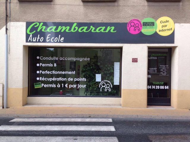 Chambaran Auto Ecole - Saint-Siméon-de-Bressieux - +33 4 74 20 06 64