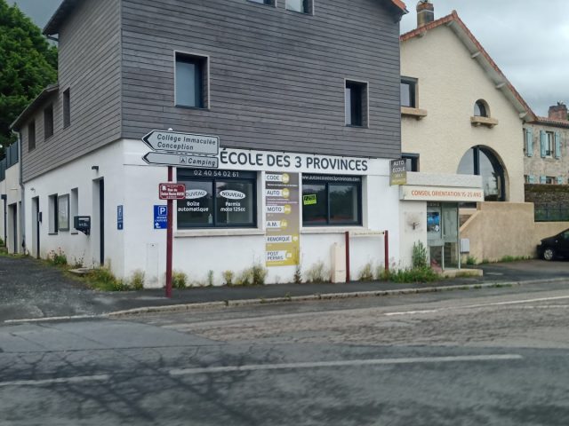 Auto Ecole des Trois Provinces - Clisson - +33 2 40 54 02 61