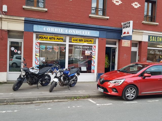 Auto Moto-école Corbie Conduite - Corbie - +33 6 38 23 46 09