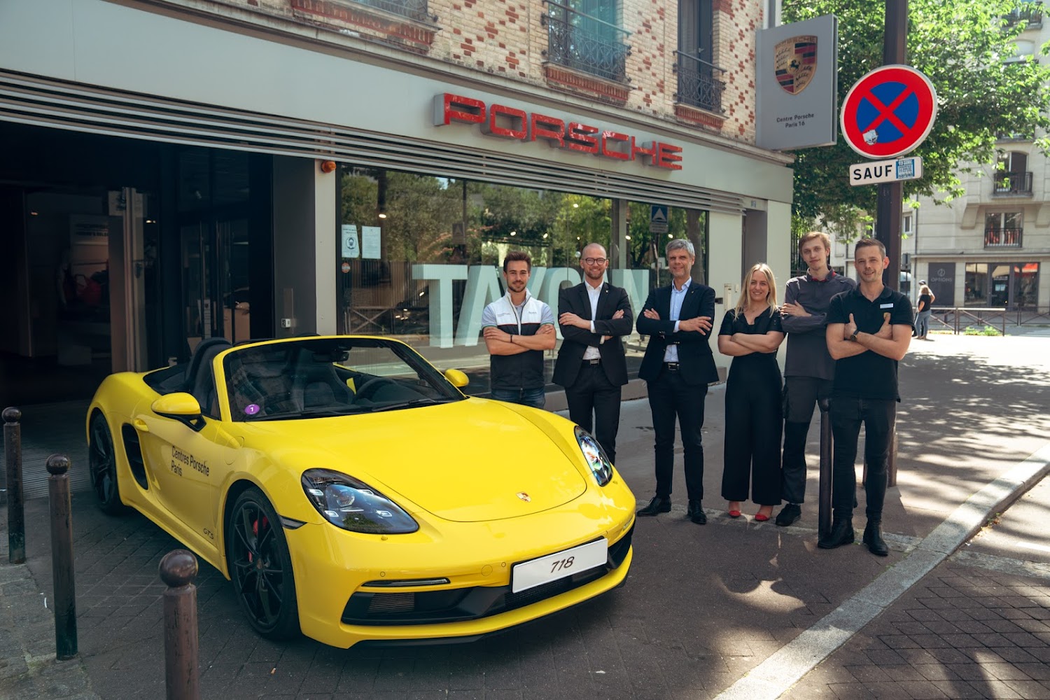 Centre Porsche Paris 16