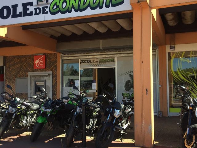 Ecole de Conduite Planète Moto - Joué-lès-Tours - +33 2 47 54 34 35