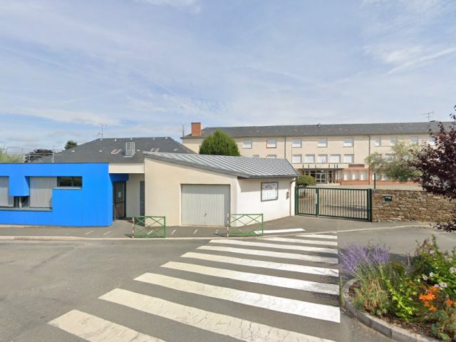 Collège Georges Rouquier - Rignac - +33 5 65 64 50 50