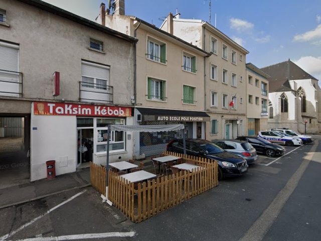 Pole Position - Pont-à-Mousson - +33 3 83 81 44 32