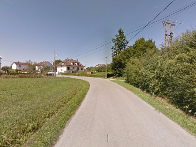 La Poste - Centre d'examen du code de la route - Louhans - +33 806 80 08 82