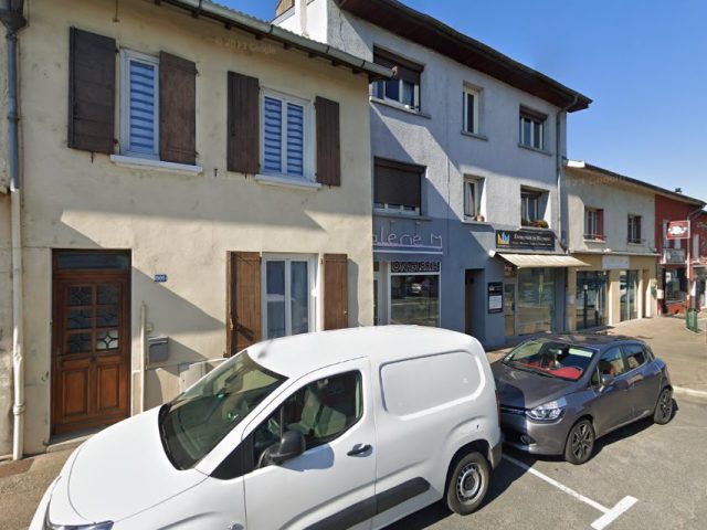 Rochegude Yannick - La Verpillière - +33 4 74 94 12 04