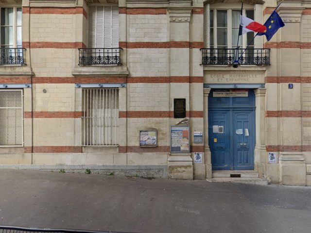 École Saint-Luc - Paris - +33 1 42 64 23 30