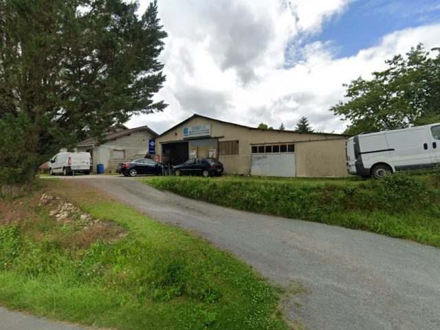 Garage Roubeix Jean Christophe - Champagnac-de-Belair - +33 5 53 54 83 95