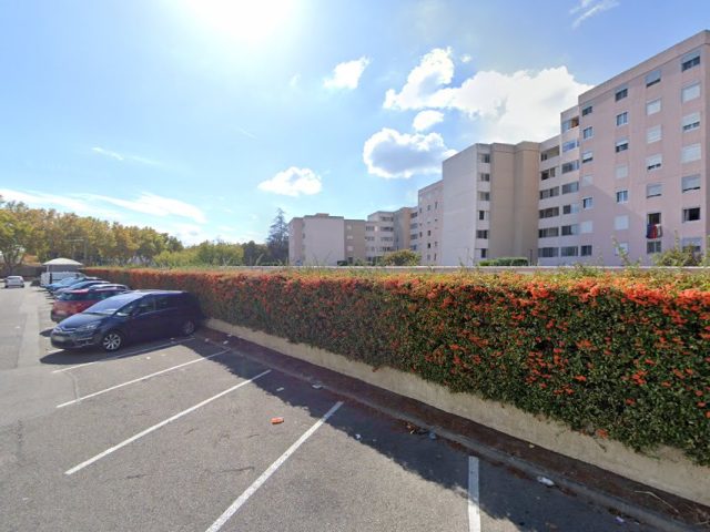 auto école 2000 - Miramas -