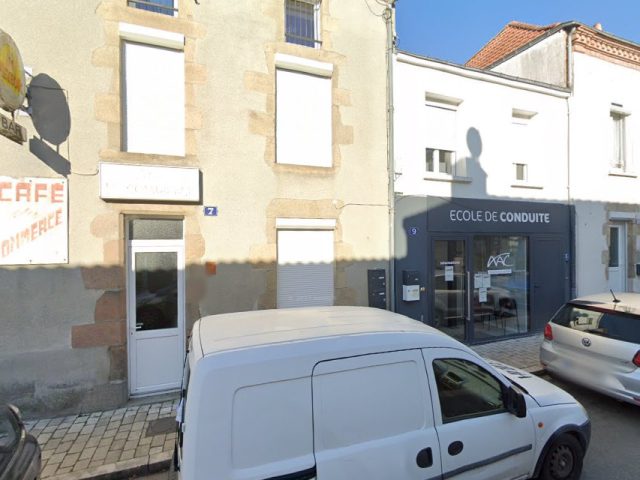 Ecole De Conduite - Le May-sur-Èvre -