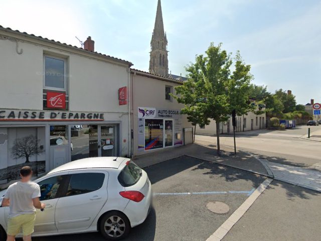 Auto Ecole Thibaudeau - Sainte-Pazanne - +33 2 40 02 46 76