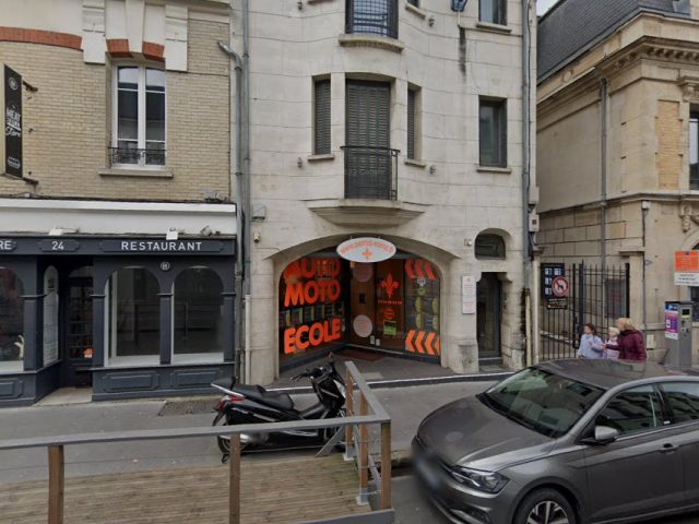 Louis Philippe - Reims - +33 9 81 75 76 31