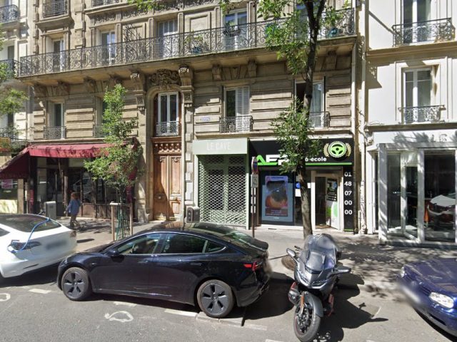FRENCH PERMIS PARMENTIER - (Auto Moto Ecole Parmentier situé à Paris 11ème) - Permis Accéléré et CPF - Paris - +33 1 48 07 00 00