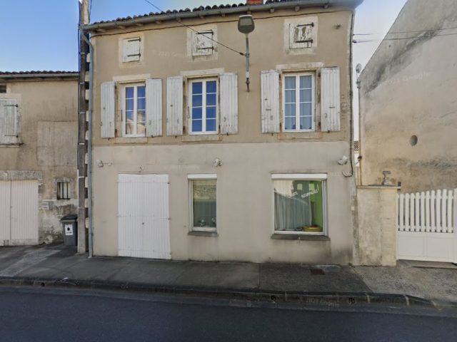 Bras Marie-France - Saint-Jean-d'Angély - +33 5 46 32 42 21