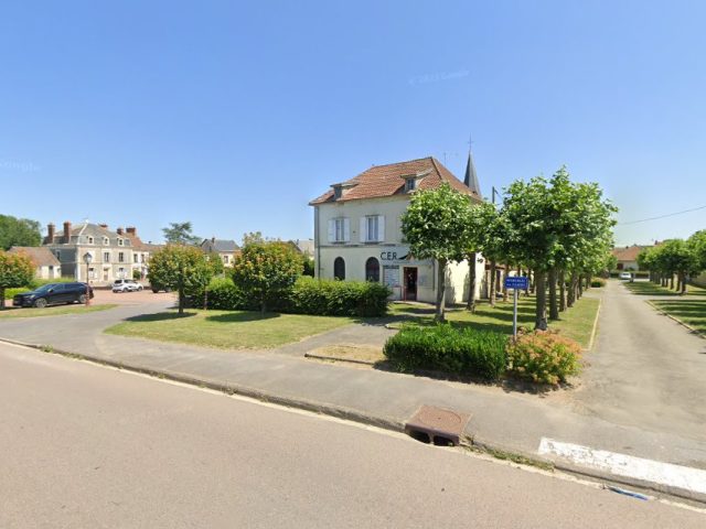Du Château - Neuilly-Saint-Front -