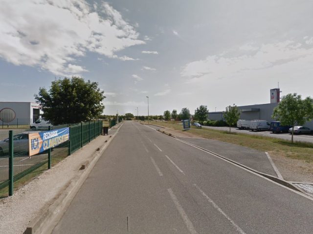 La Poste - Centre d'examen du code de la route - Pithiviers - +33 806 80 08 82