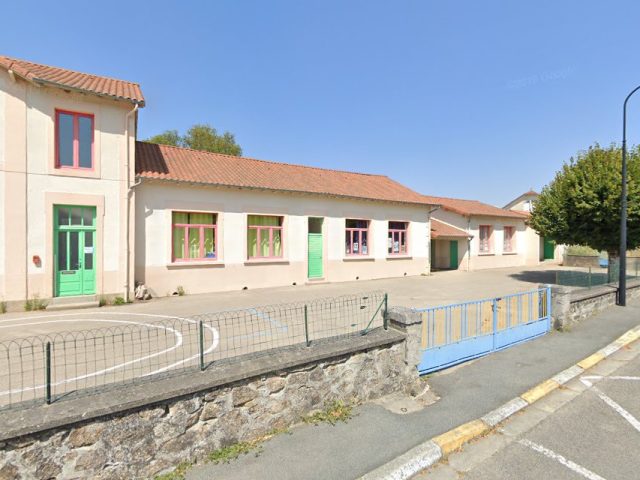 Ecole - Cognac-la-Forêt - +33 5 55 03 80 93