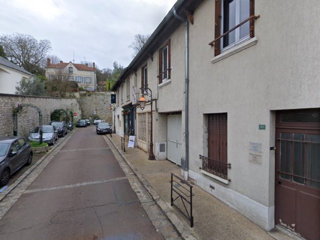 Auto-École Poirson - Villennes-sur-Seine - +33 1 39 75 69 90