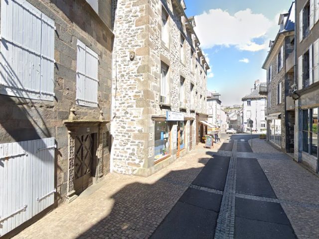 Auto-école Blue 15 Conduite (Didier Le Guellec) - Mauriac - +33 4 71 68 10 30