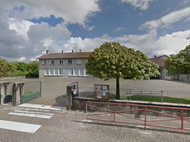 Ecole - Les Abrets en Dauphiné - +33 4 76 32 15 35